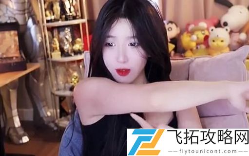 呆妹儿从泰国旅游归来，直播展示浑身伤痕，称晚上睡觉都睡不好