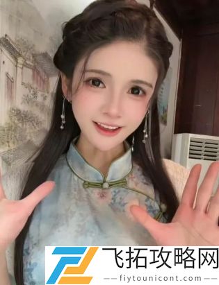 狗头萝莉转行拍摄短剧，身穿国风旗袍太好看，绝好身材十分瞩目