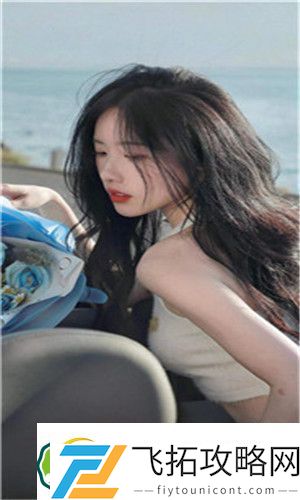 趁女朋友洗澡c她闺蜜悄无声息撩拨禁忌边缘-网友：这操作太炸裂了吧！