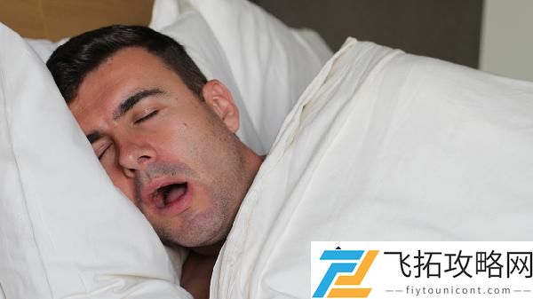 长时间趴着睡觉的危害：影响颈椎健康与睡眠质量的原因分析