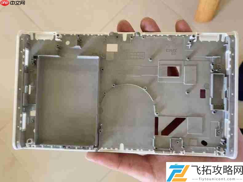 OLED中框流出-二手市场惊现原型机部件